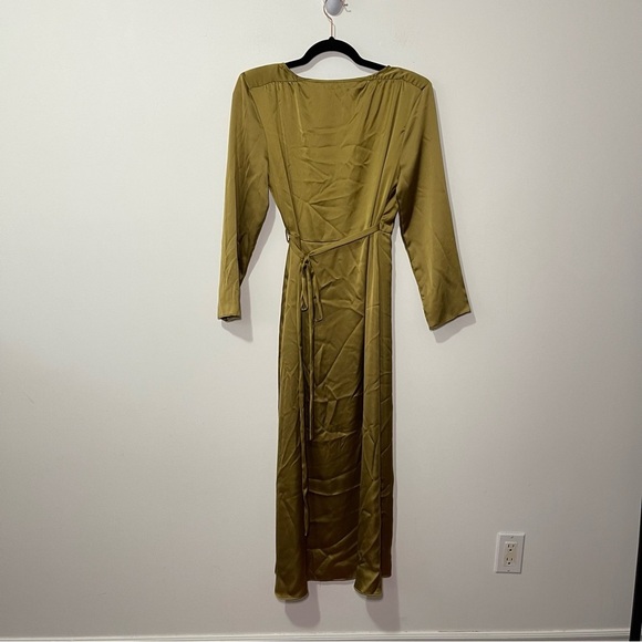 NWT- Zara Women's olive green dark mustard yellow satin like maxi wrap dress S - Picture 9 of 9